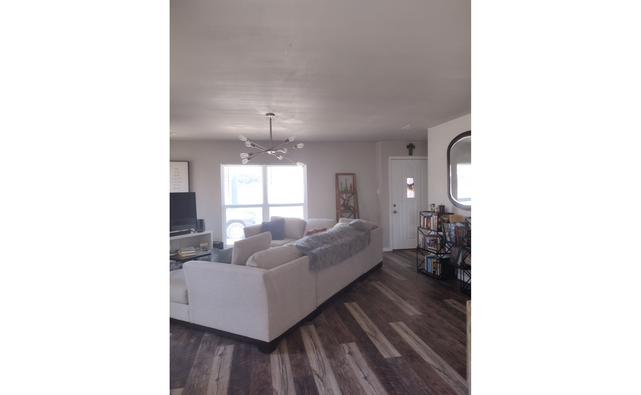 Listing photo id for 709 Meadow Arbor Ln